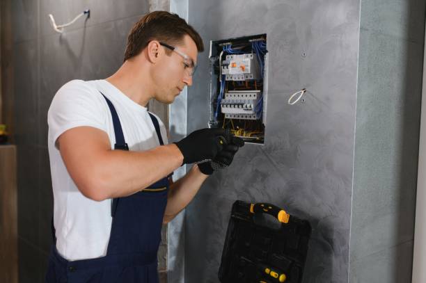 Best Local Electrician Companies  in Clearwater, KS
